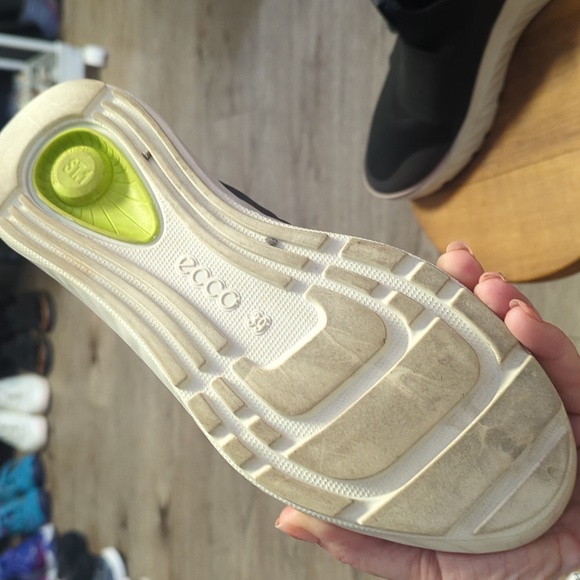Women's Ecco ST1 Lite size 8 - Picture 4 of 5